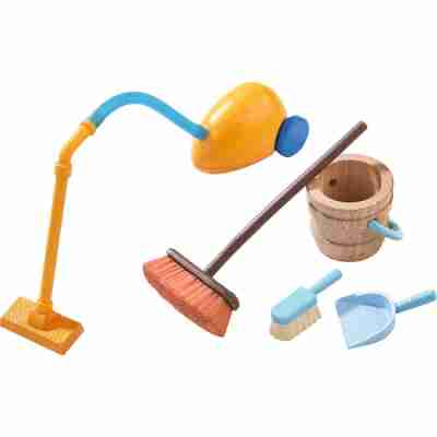 Set Little Friends Nettoyage de printemps HABA avec aspirateur balai seau pelle et brosse