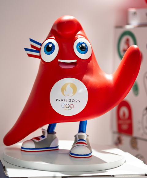 Figurine Mascotte Officielle Paris 2024 - 25,5 Cm 2 Figurine Mascotte Officielle Paris 2024 - 25,5 Cm – Image 2