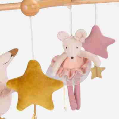 Détail de la souris danseuse du mobile musical bébé