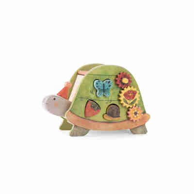 Tortue d’éveil Moulin Roty vue de profil avec formes et engrenages
