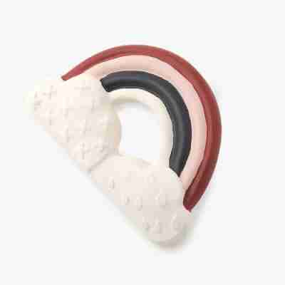 Vue de l’anneau de dentition arc-en-ciel bébé Moulin Roty