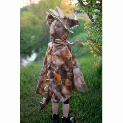 Dos de la cape tricératops avec crêtes dorées