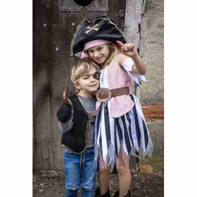 Enfant portant le déguisement pirate Kira Great Pretenders