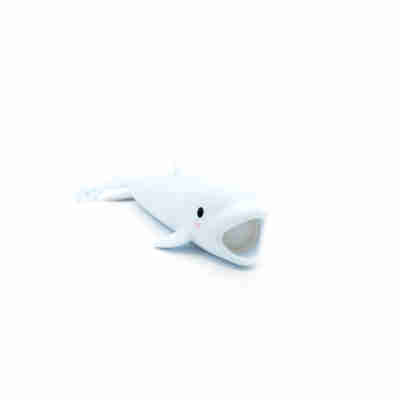 Ptit Loustic – Magasin de jeux et jouets à Saint-Étienne 3 Lampe torche en silicone dauphin Little L vue de face