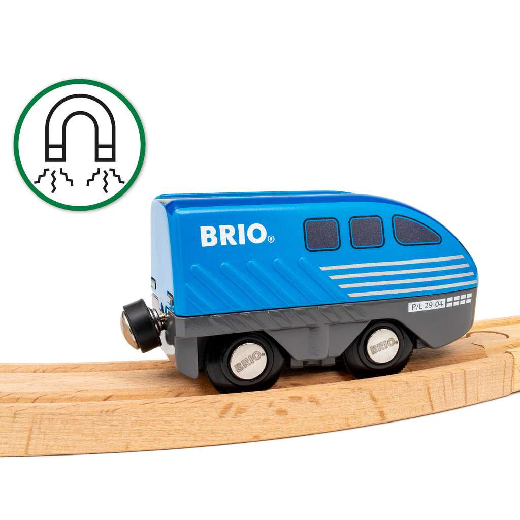 Locomotive à rétrofriction 5 Locomotive BRIO compatible avec rails en bois