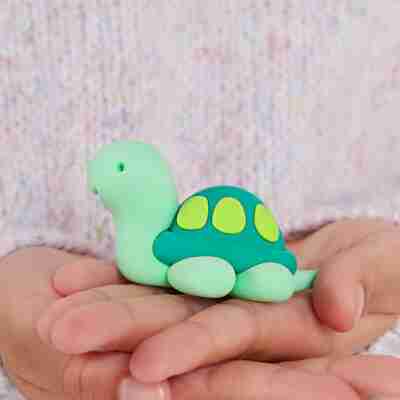 Tortue réalisée avec la pâte à modeler Super Clay Jungle