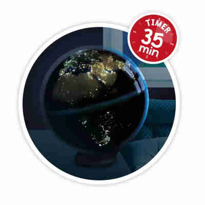 Globe lumineux City Lights Buki éclairé dans l’obscurité