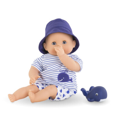 Poupon Bébé Bain Marin Corolle avec tenue rayée bleue et baleine de bain