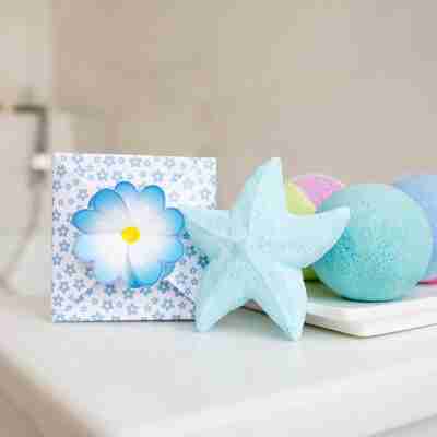 Ptit Loustic – Magasin de jeux et jouets à Saint-Étienne 12 Bombe de bain en forme d étoile de mer réalisée avec le coffret Sentosphère