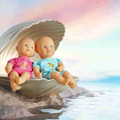 Ptit Loustic – Magasin de jeux et jouets à Saint-Étienne 2 Collection de mini poupons bain Corolle