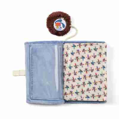 Ptit Loustic – Magasin de jeux et jouets à Saint-Étienne 8 Intérieur de l'album photo Jules Lilliputiens avec pochettes et motifs avions