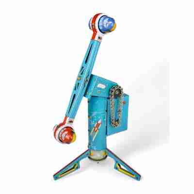 Station spatiale mécanique MS446 en métal bleu avec deux nacelles colorées