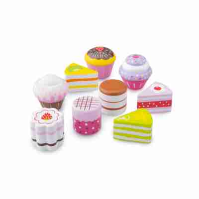 Ptit Loustic – Magasin de jeux et jouets à Saint-Étienne 6 Pâtisseries en bois Woet et boîte rose pour jeu de dinette et goûter imaginaire