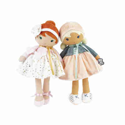 Ptit Loustic – Magasin de jeux et jouets à Saint-Étienne 18 Poupées en tissu Valentine et Chloé Kaloo présentées côte à côte
