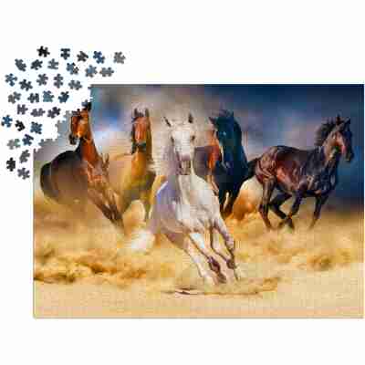 Ptit Loustic – Magasin de jeux et jouets à Saint-Étienne 16 Puzzle Enjoy Horses Running in the Desert de 1000 pièces en cours d’assemblage