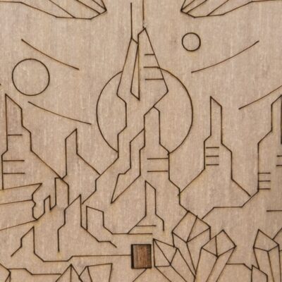 Détail des gravures futuristes sur le bois de l’Orbital Box Escape Welt