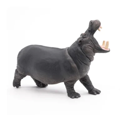 Ptit Loustic – Magasin de jeux et jouets à Saint-Étienne 2 Hippopotame Papo 50051 vu de profil avec son corps massif et sa mâchoire ouverte