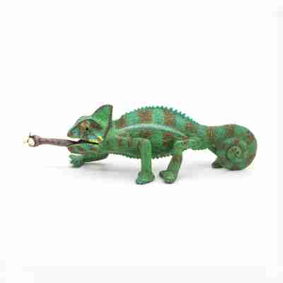 Caméléon Papo 50177 vu de profil avec langue déployée et queue enroulée