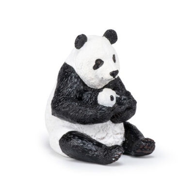 Panda géant assis tenant son bébé dans ses pattes, figurine Papo 50196