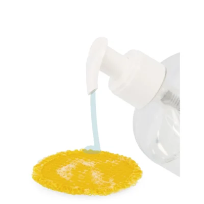 Disque en tissu jaune de Bullix Janod recouvert de savon liquide